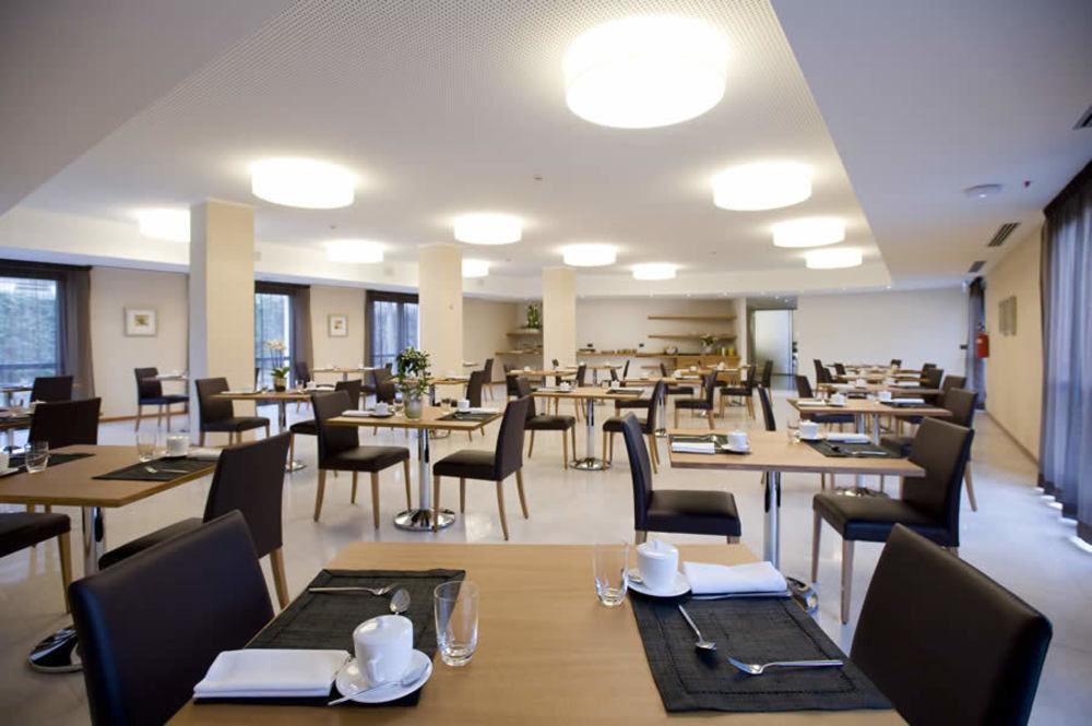 Hotel Napoleon Cherasco Exteriör bild